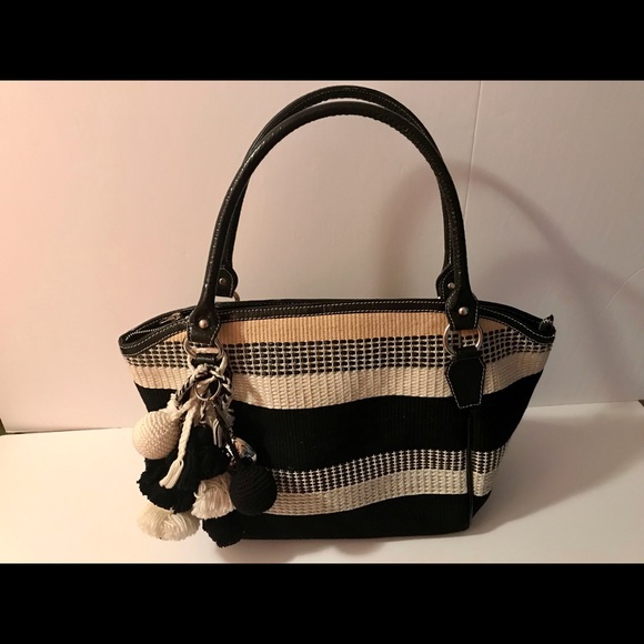 SUMAQKAY PURSE - Picture 1 of 4